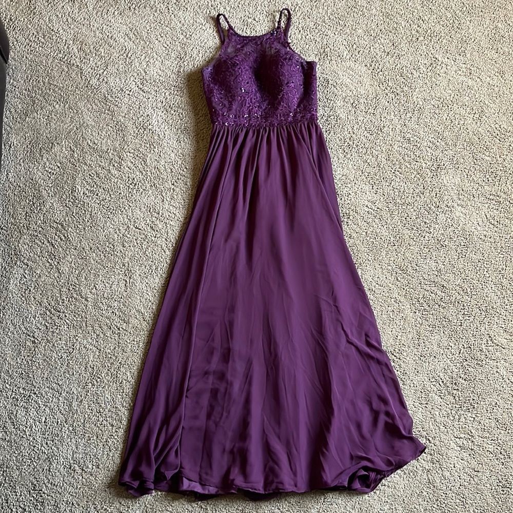 Morilee Madeline Gardner maroon prom dress. Great quality, built in bra. Size 10